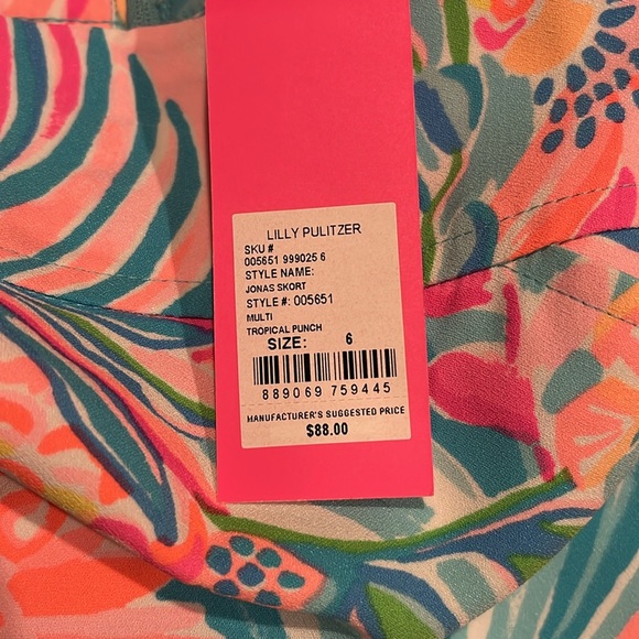 Lilly Pulitzer … Jonas skort… size 6 - Picture 4 of 4